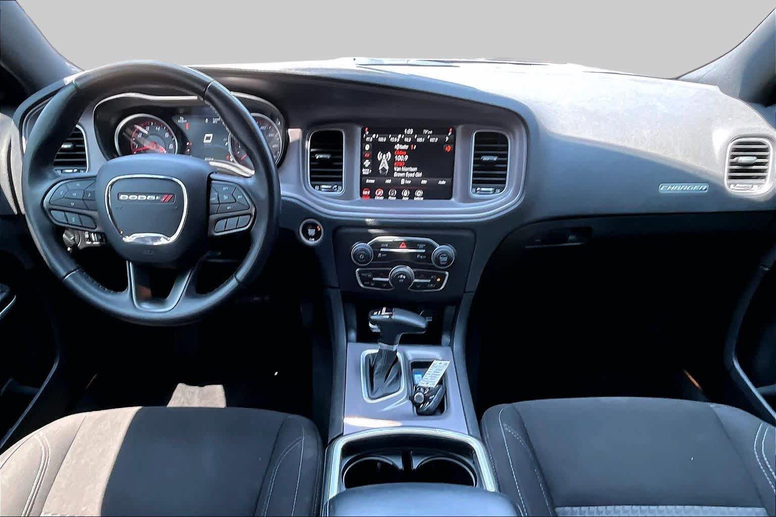 Used 2023 Dodge Charger SXT RWD image 15