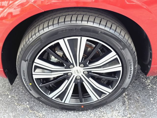 Used 2022 Volvo XC60 B5 Inscription FWD image 6