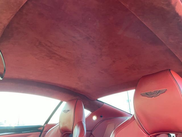 Used 2015 Aston Martin DB9 Coupe image 42