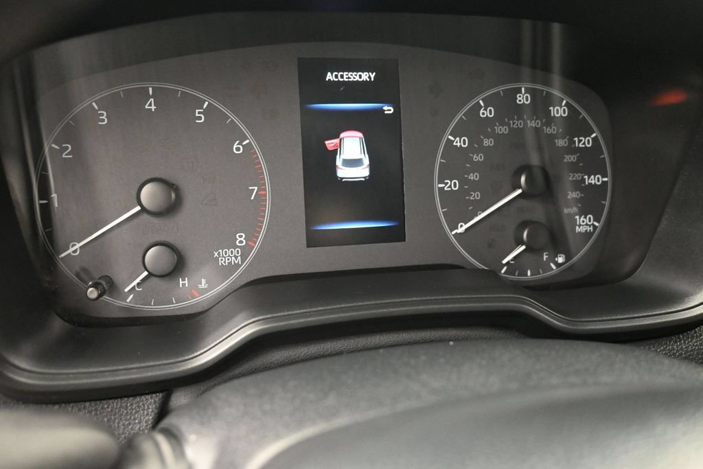Used 2023 Toyota Corolla Cross AWD Hybrid image 2