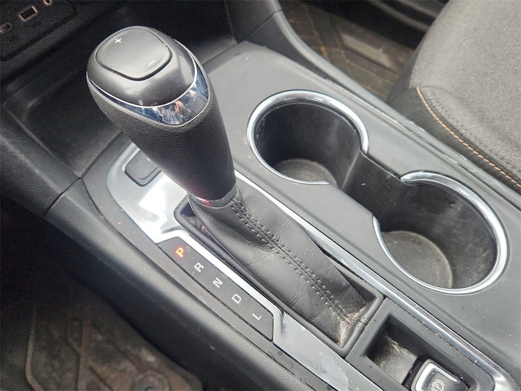 Used 2020 Chevrolet Equinox LT image 16