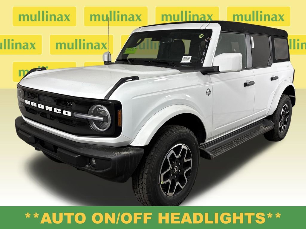 New 2026 Ford Bronco Outer Banks image 15