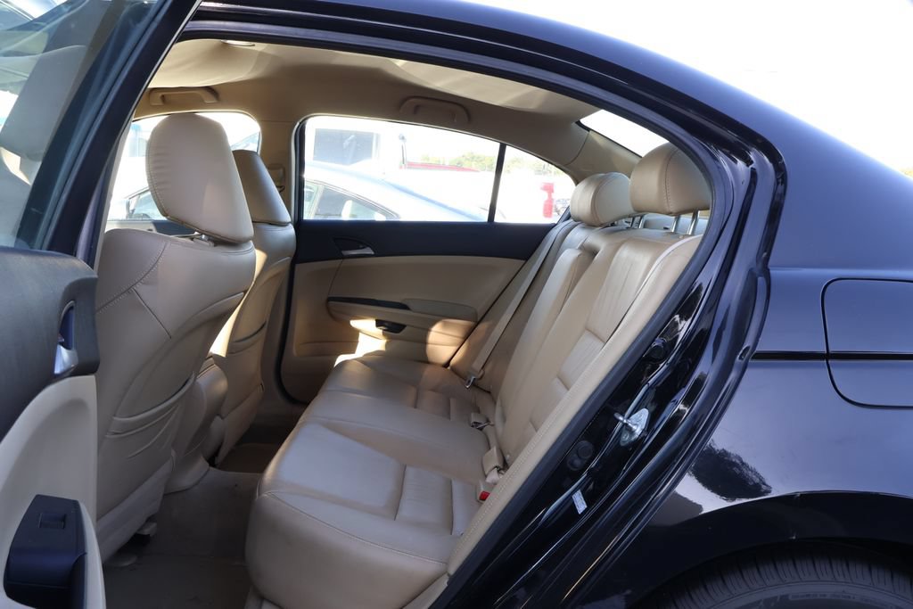 Used 2012 Honda Accord SE image 30