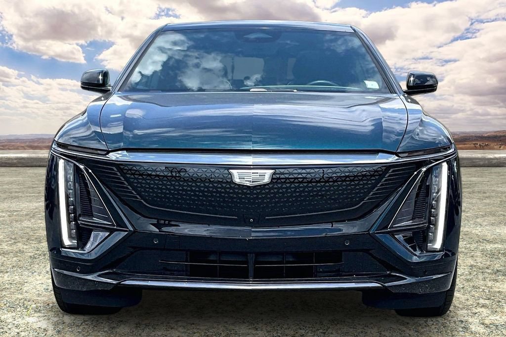 Used 2024 Cadillac Lyriq Sport w/ Nappa Leather Package AWD/4WD image 2