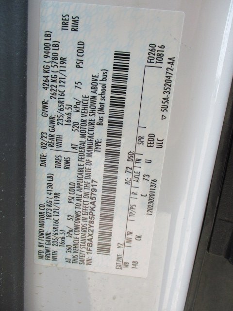 Used 2023 Ford Transit 350 XLT image 9