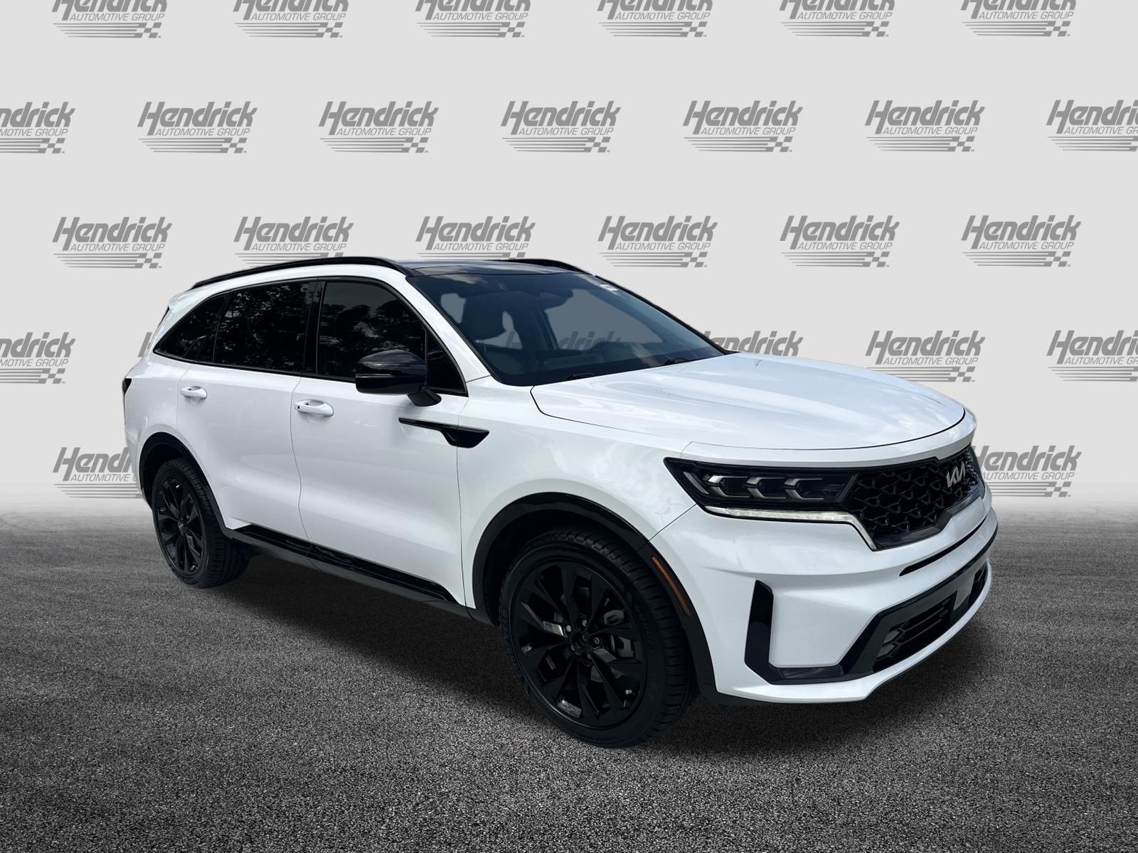 Used 2023 Kia Sorento SX FWD image 2