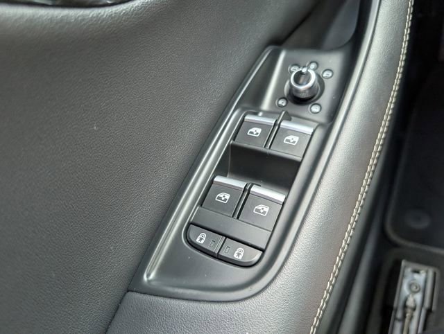 Used 2025 Audi Q7 3.0T Premium Plus AWD/4WD image 43