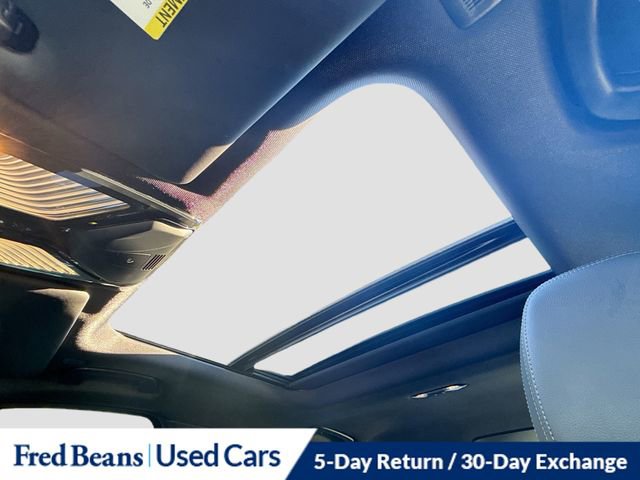 Used 2025 BMW 330i xDrive Sedan image 23