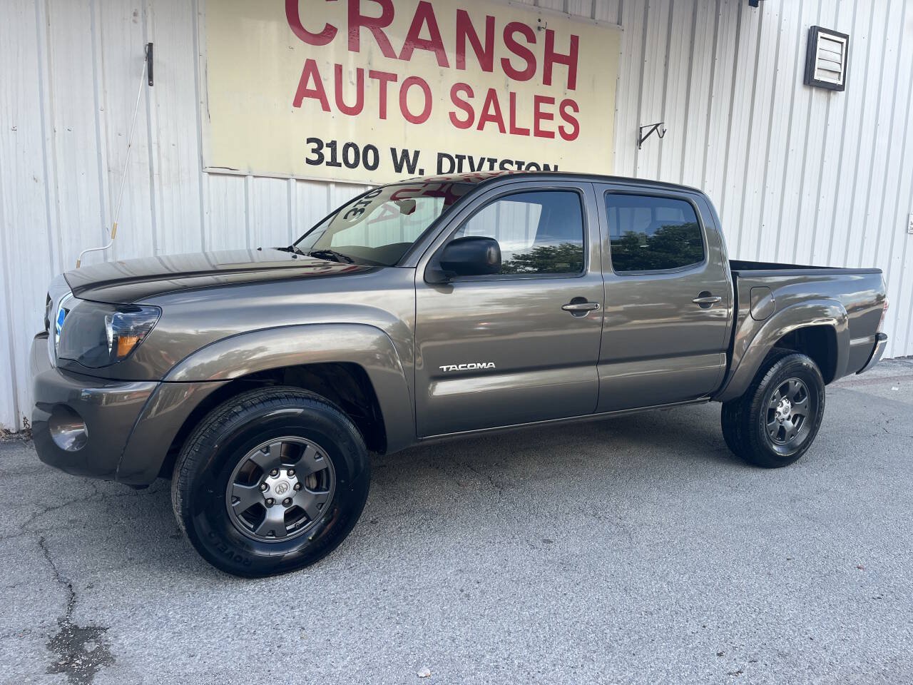 Used 2010 Toyota Tacoma PreRunner RWD image 4