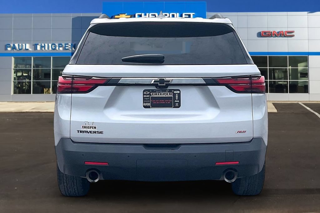 Used 2022 Chevrolet Traverse RS FWD image 5