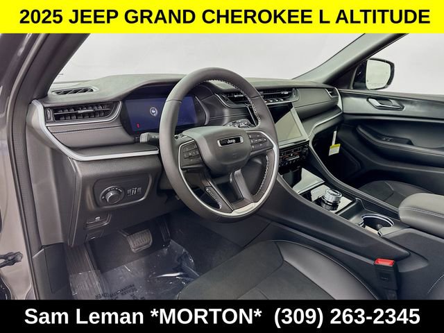 New 2025 Jeep Grand Cherokee L Altitude AWD/4WD image 9
