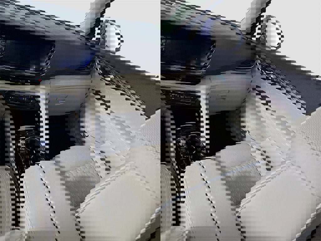 Used 2023 Buick Envision Avenir image 18