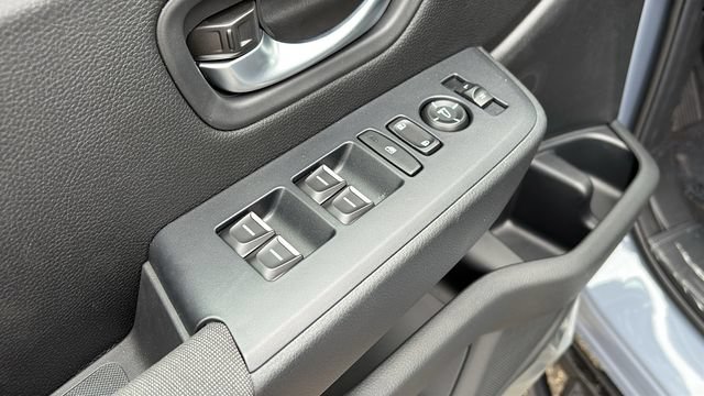 New 2026 Honda Pilot Sport image 10