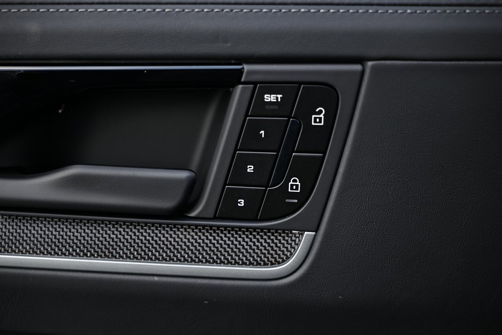 New 2026 Porsche Cayenne Turbo image 19