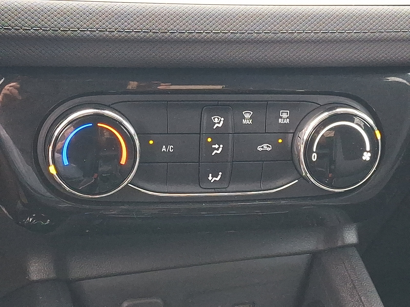 Used 2026 Chevrolet TrailBlazer LT FWD image 15
