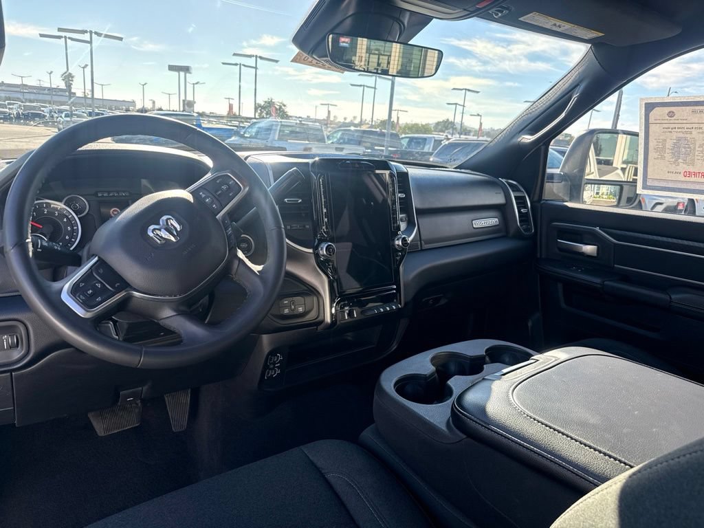 Certified 2025 RAM 2500 Big Horn AWD/4WD image 18