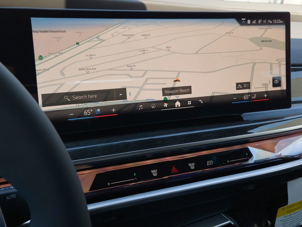 New 2026 BMW 750e xDrive w/ Executive Package image 10