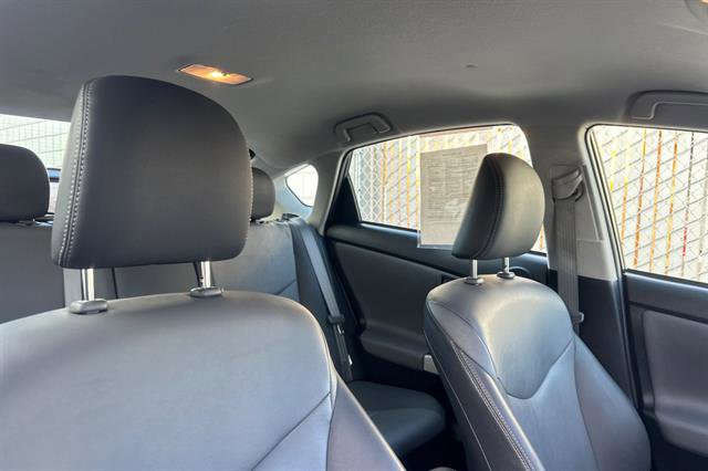 Used 2014 Toyota Prius Four image 17