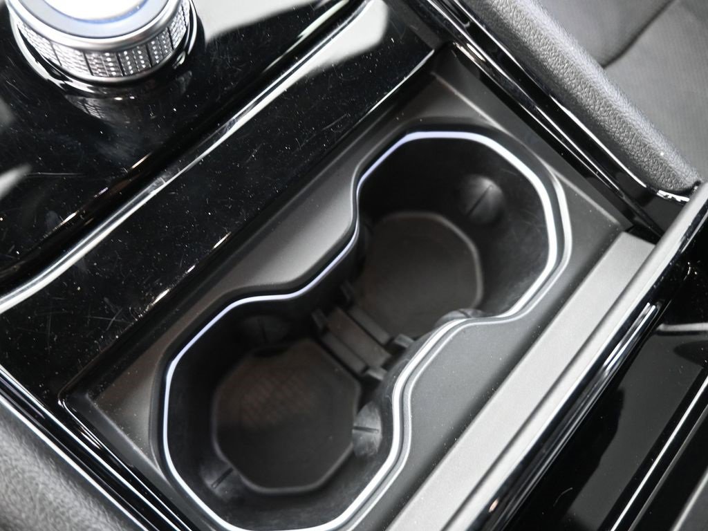 Used 2022 Jeep Grand Cherokee L Overland image 3