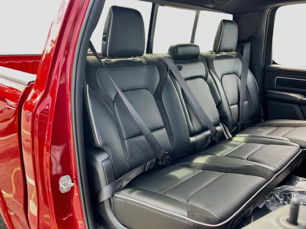 New 2026 RAM 1500 Laramie AWD/4WD image 23