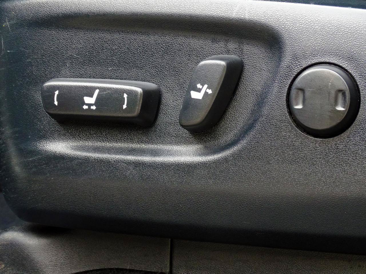 Used 2022 Toyota 4Runner SR5 RWD image 14