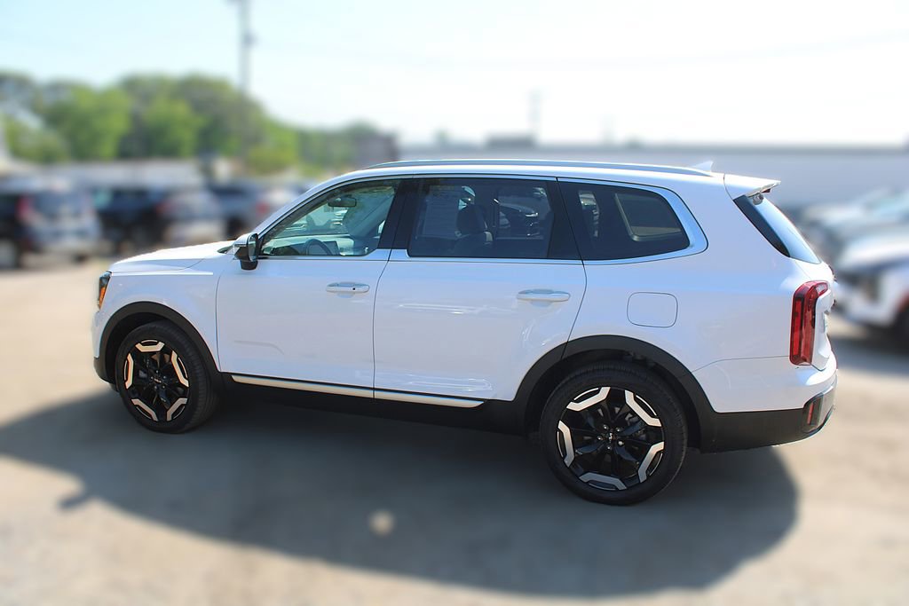 Used 2023 Kia Telluride S w/ S Sunroof Package image 13