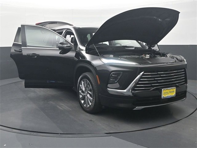 Used 2025 Buick Enclave Preferred image 36