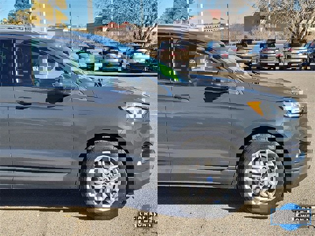 Used 2021 Ford Edge SEL w/ Convenience Package image 2