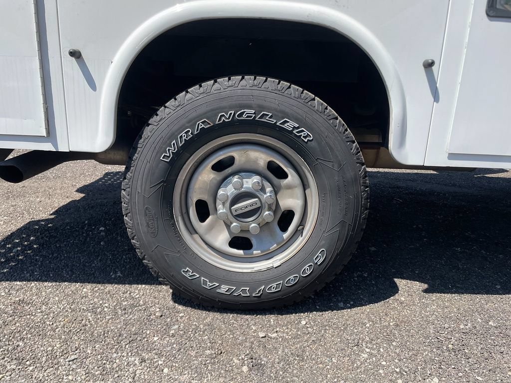 Used 2022 Ford F350 XL w/ Power Equipment Group AWD/4WD image 32