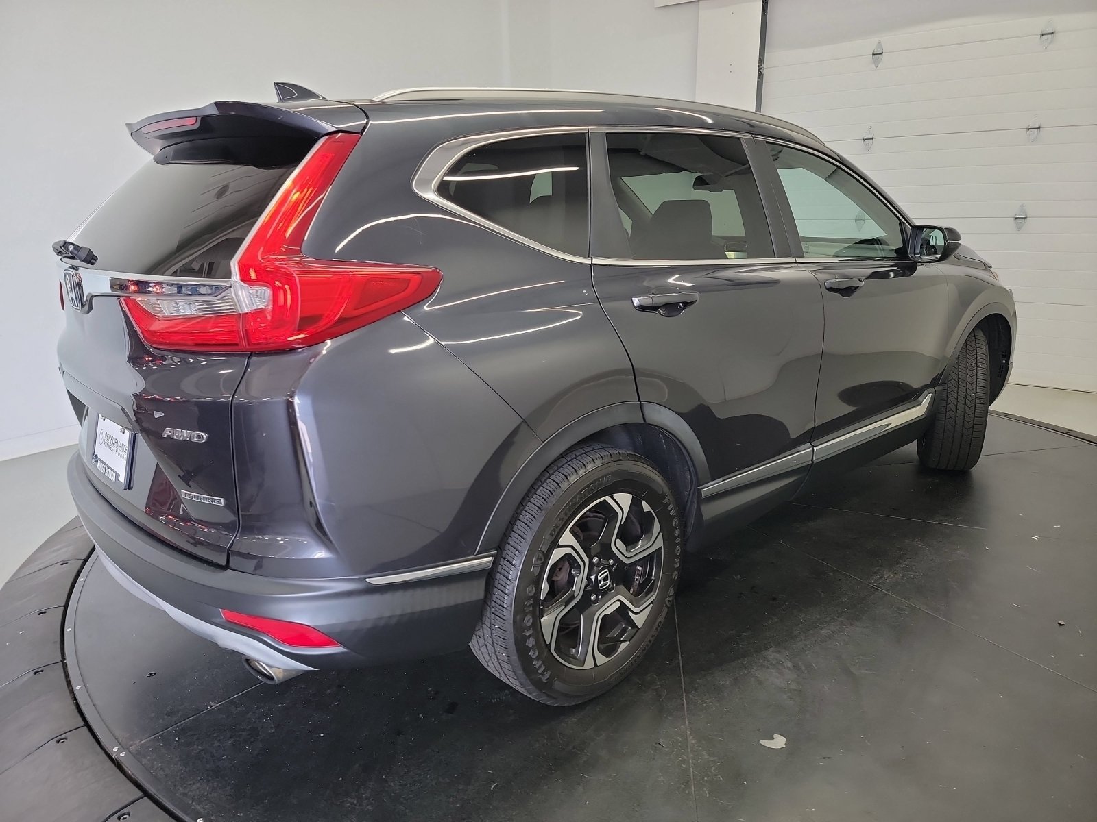 Used 2017 Honda CR-V Touring image 9