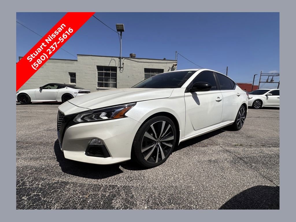 Used 2020 Nissan Altima 2.5 SR w/ Premium Package