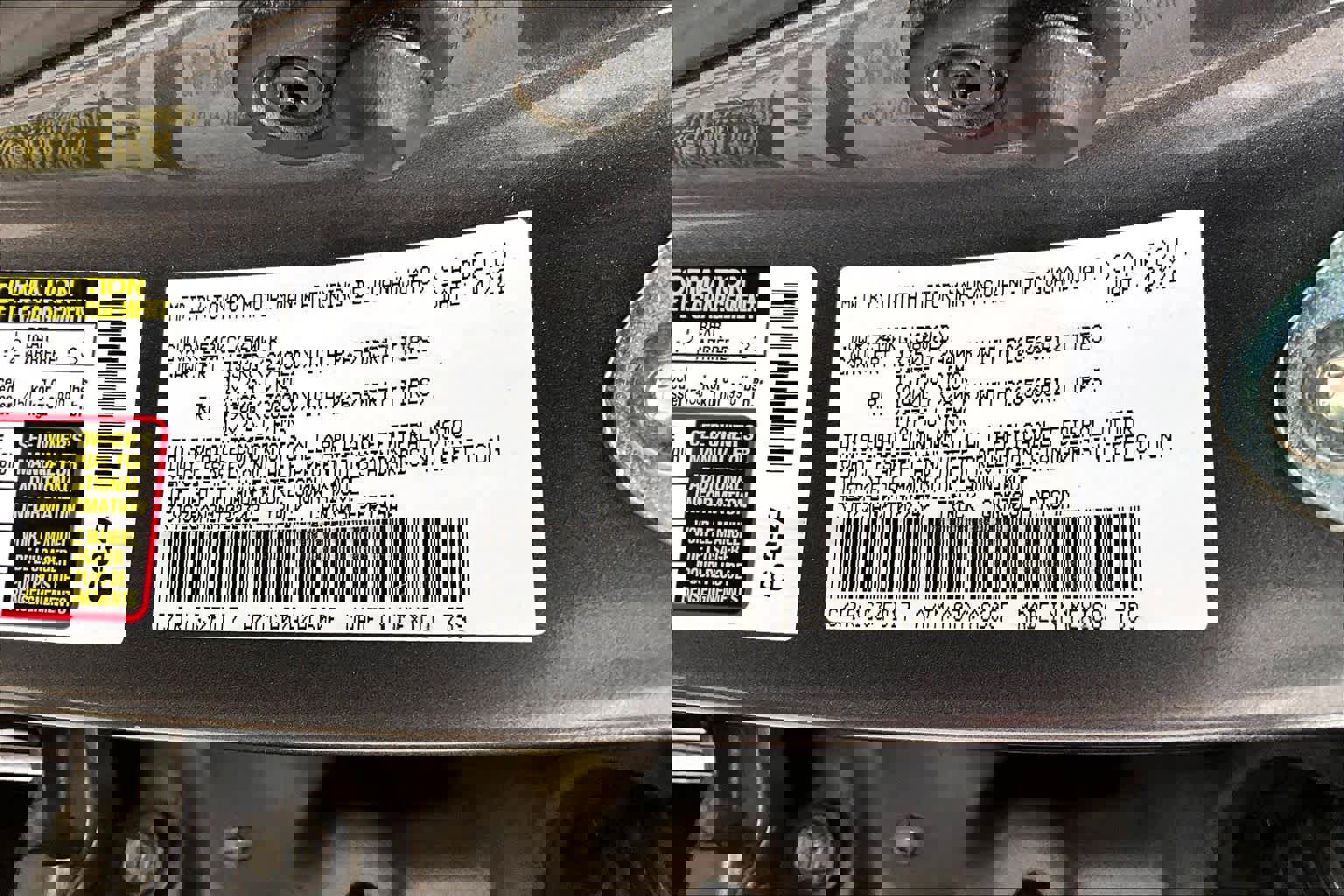 Used 2021 Toyota Tacoma TRD Sport w/ Technology Package image 33