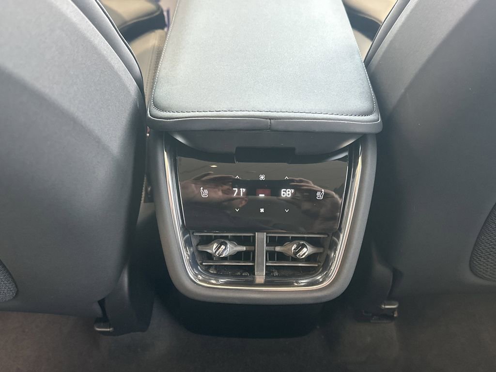 New 2025 Volvo EX90 Ultra image 11