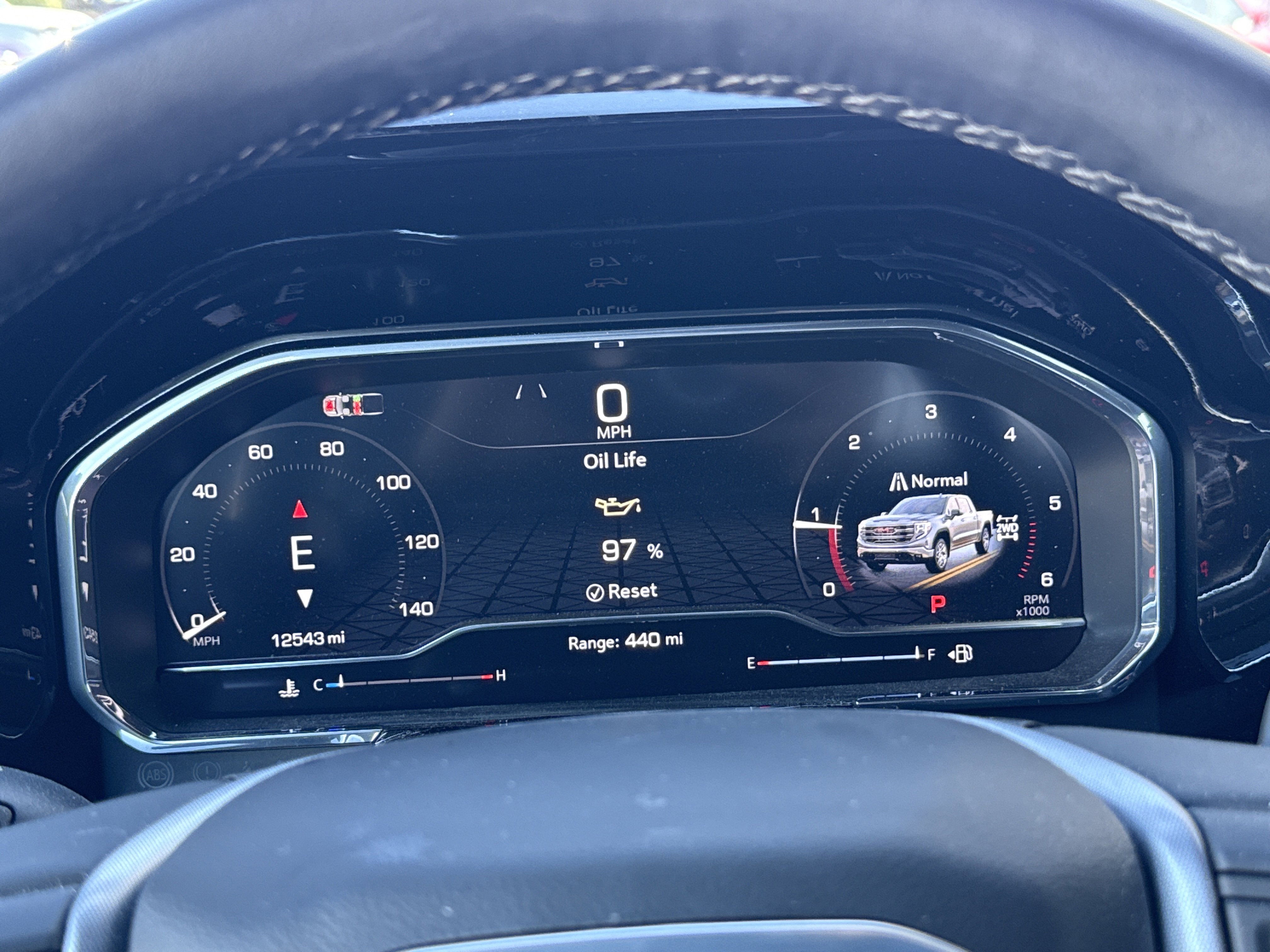 Used 2025 GMC Sierra 1500 Elevation image 26