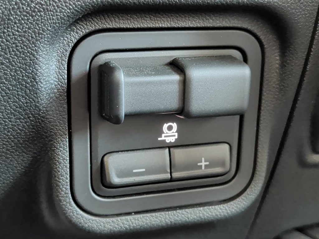 Used 2026 GMC Hummer EV SUV AWD/4WD image 45
