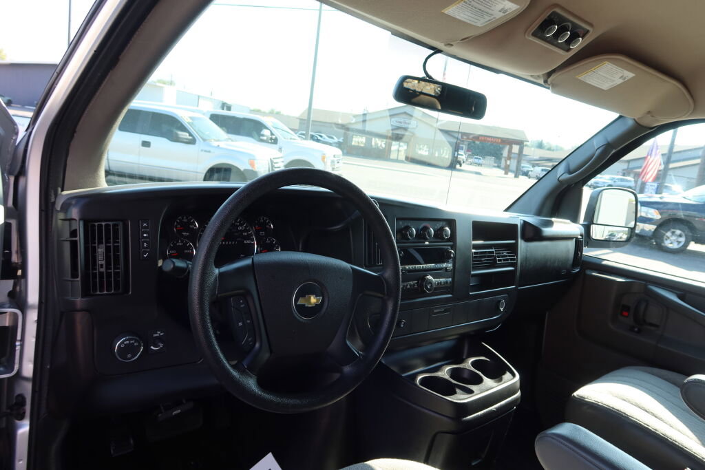 Used 2014 Chevrolet Express 1500 LT w/ LT Preferred Equipment Group image 12