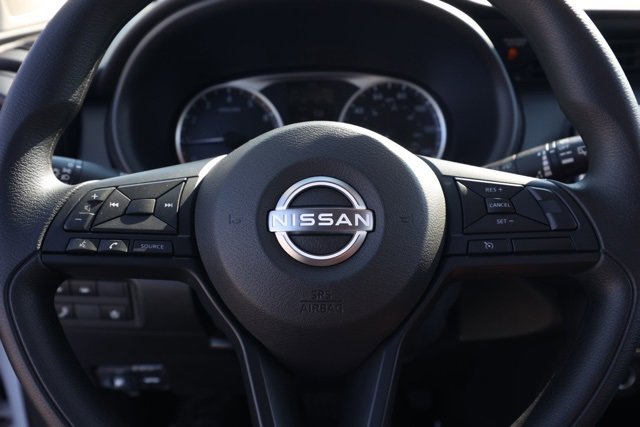 New 2025 Nissan Kicks Play S image 25