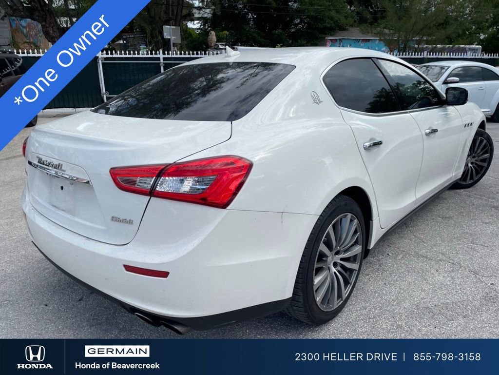 Used 2016 Maserati Ghibli RWD image 1