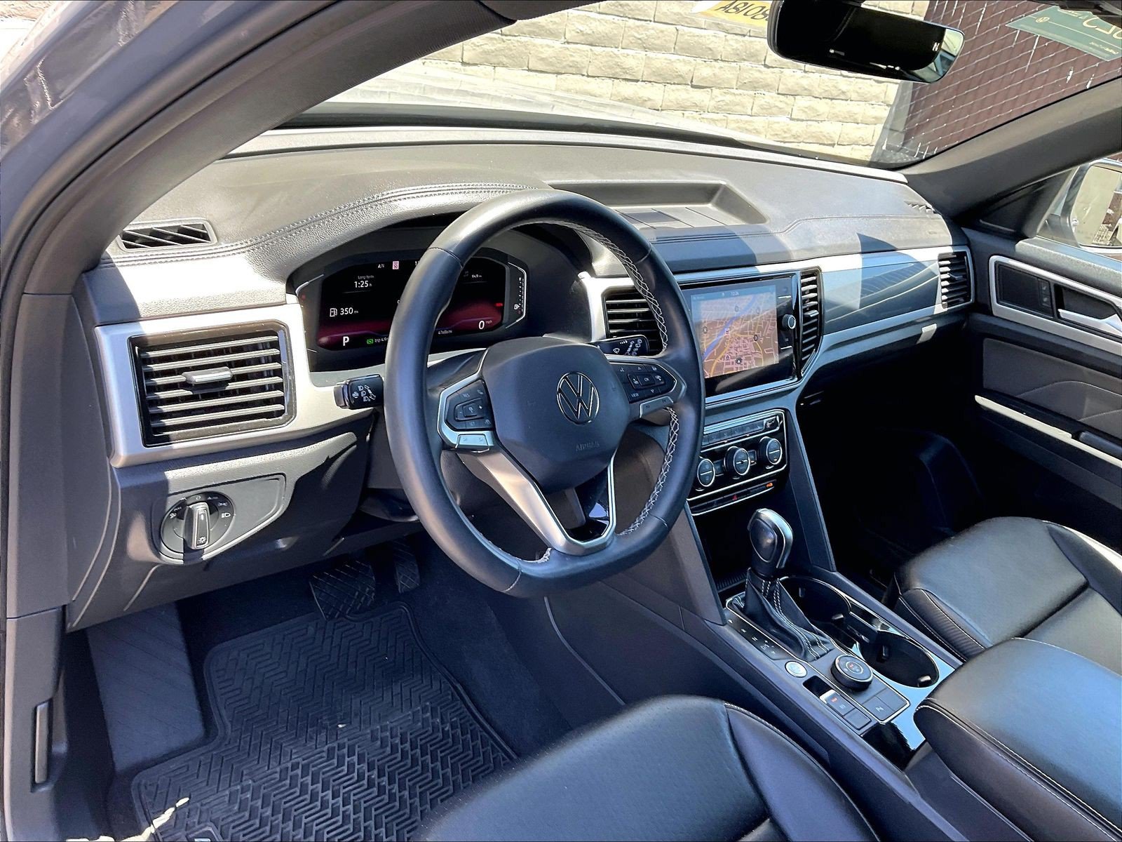 Certified 2023 Volkswagen Atlas Cross Sport SEL AWD/4WD image 14