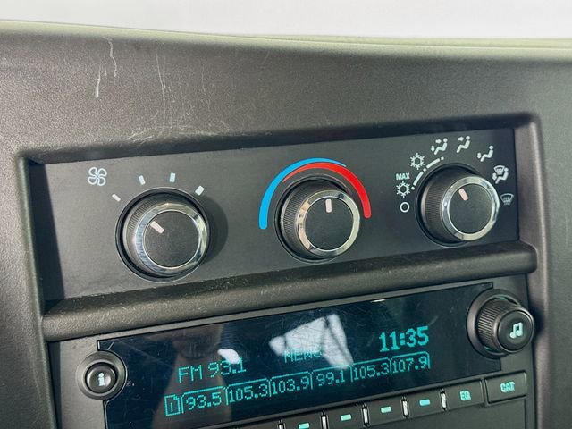 Used 2020 Chevrolet Express 3500 LT w/ LT Preferred Equipment Group RWD image 16