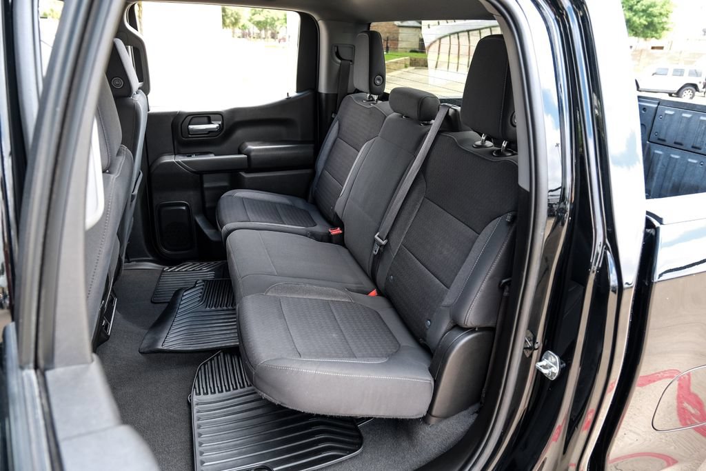 Used 2022 Chevrolet Silverado 1500 Custom w/ Safety Confidence Package AWD/4WD image 37