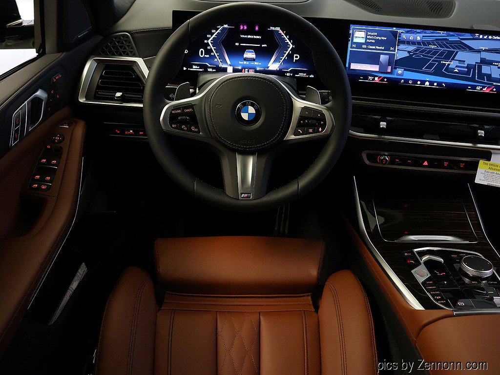 Used 2026 BMW X7 xDrive40i image 16