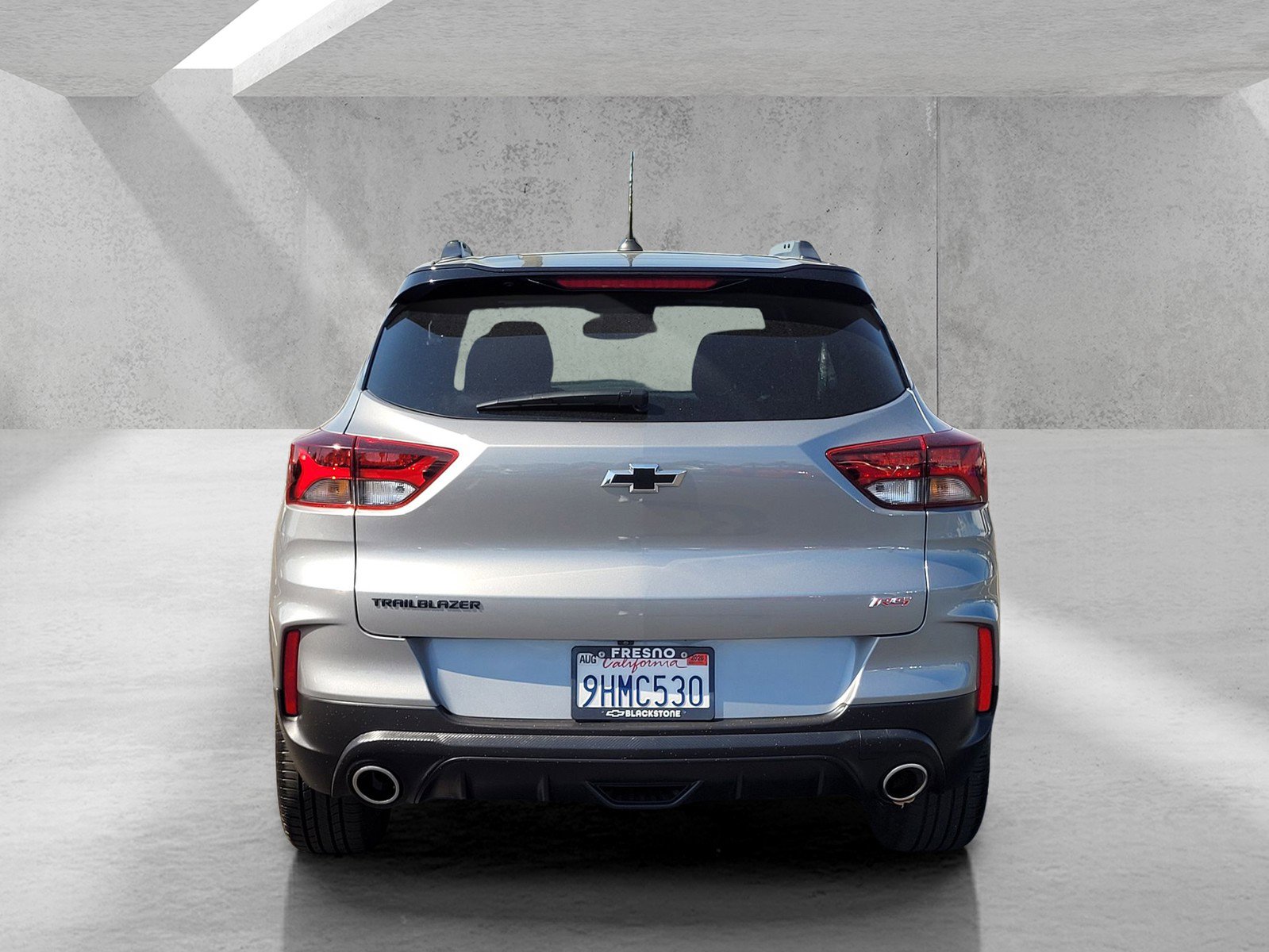 Used 2023 Chevrolet TrailBlazer RS w/ Sun and Liftgate Package image 5