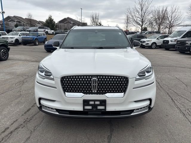 Used 2022 Lincoln Aviator Reserve w/ Equipment Group 201A image 10