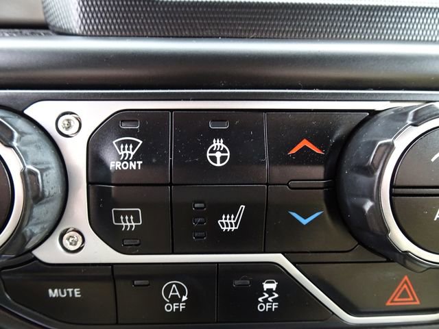 Used 2018 Jeep Wrangler Unlimited Sport S image 23