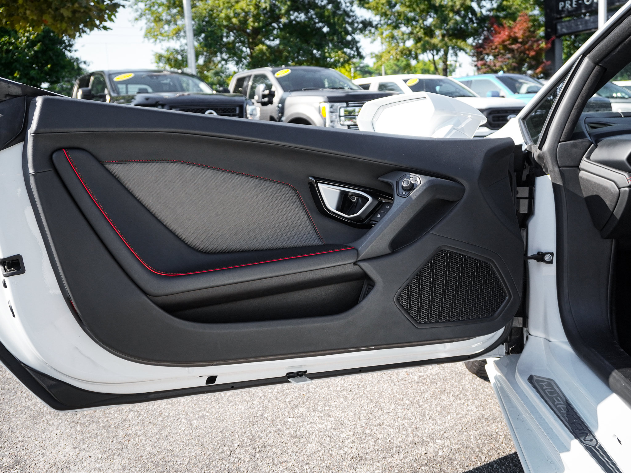 Used 2020 Lamborghini Huracan EVO AWD/4WD image 14
