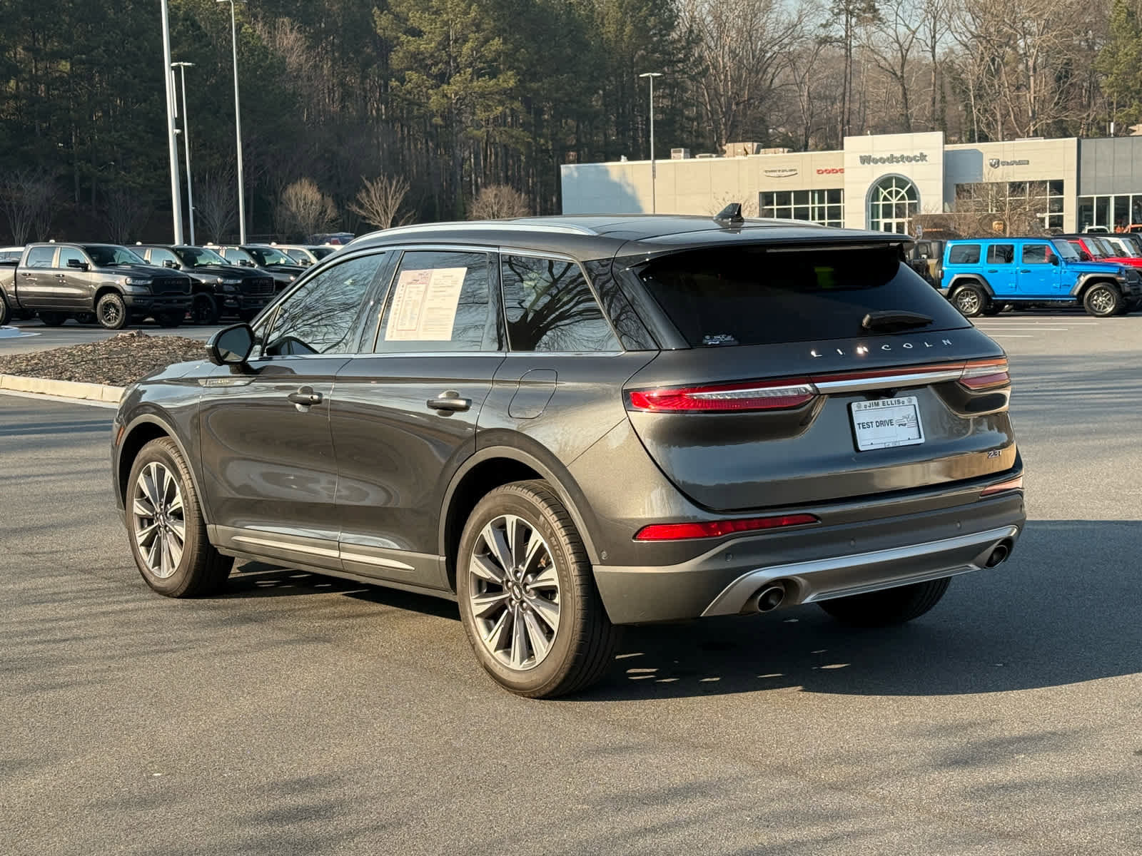 Used 2020 Lincoln Corsair Reserve w/ Equipment Group 202A image 3