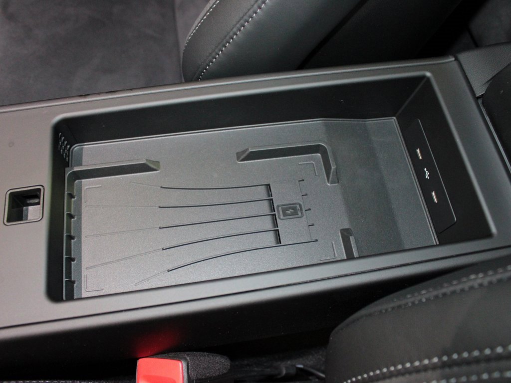 Certified 2025 Porsche 911 Carrera GTS image 34