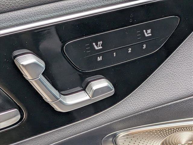 Used 2025 Mercedes-Benz GLC 300 4MATIC image 12