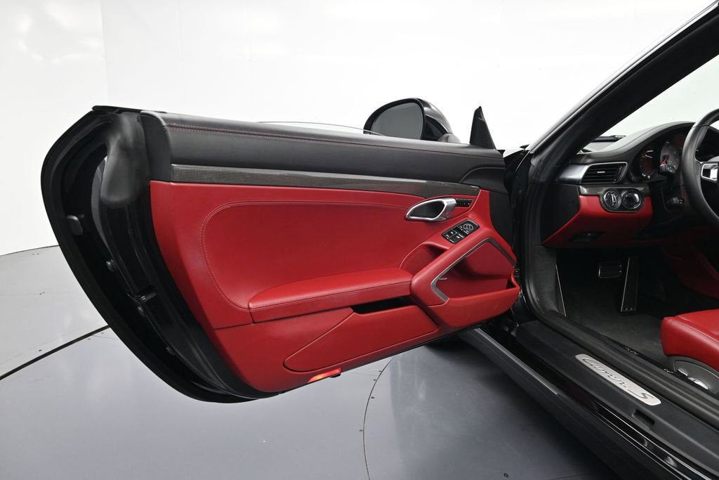 Certified 2019 Porsche 911 Carrera S RWD image 14